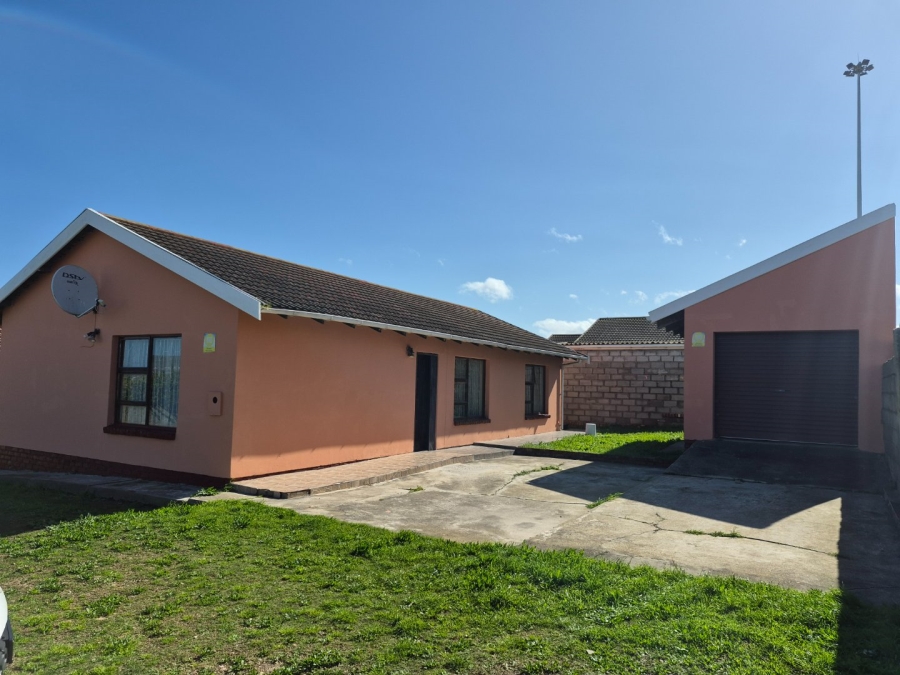 3 Bedroom Property for Sale in Kwadwesi Eastern Cape
